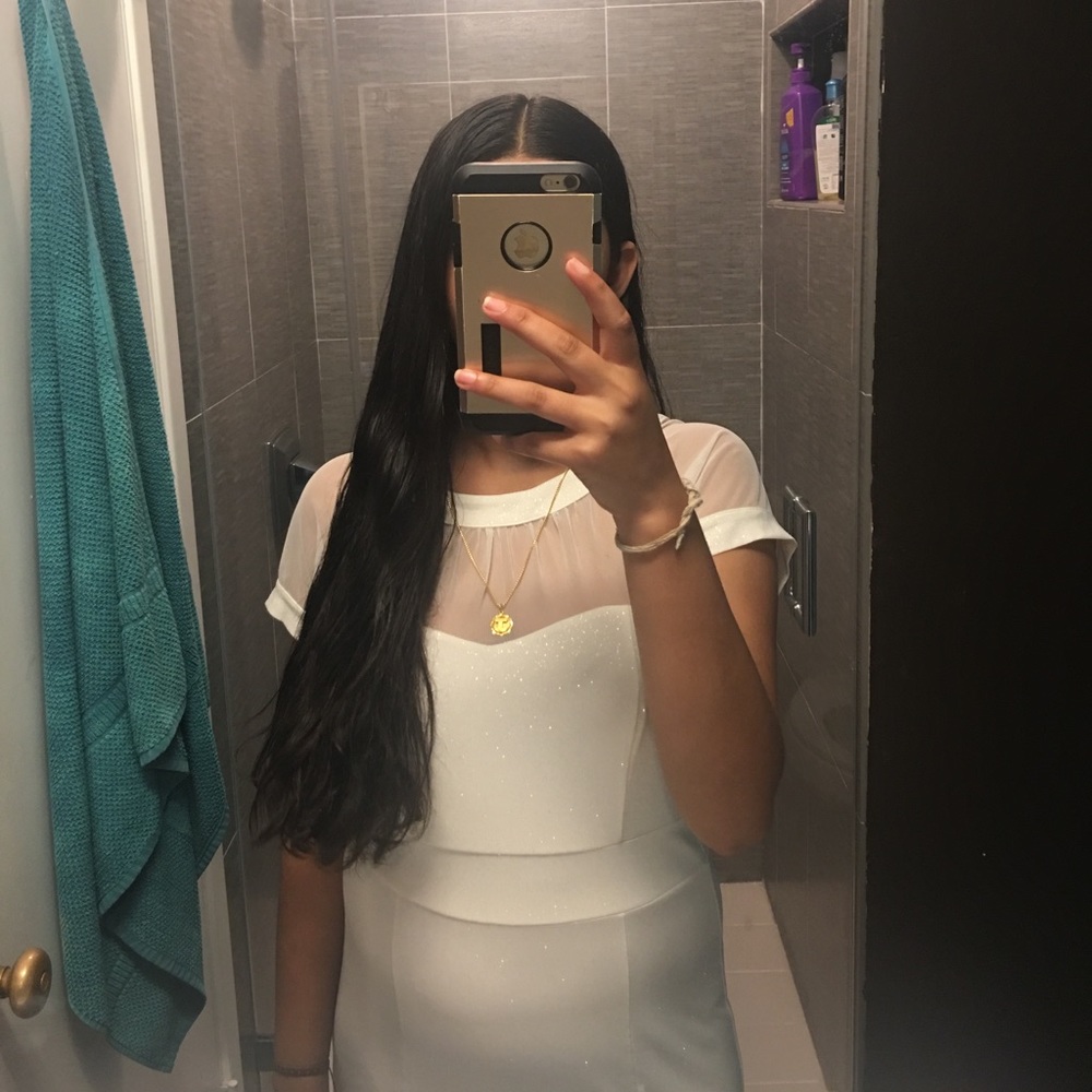 White glitter dress 🦢